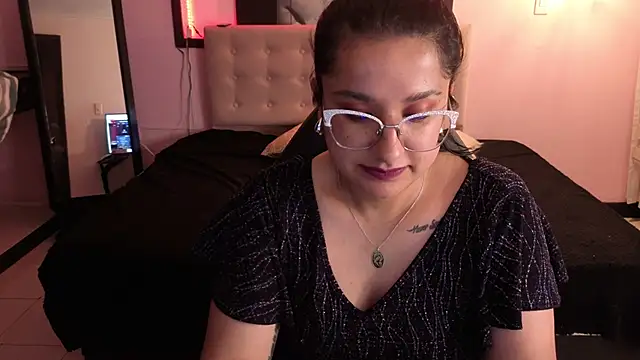 _sophiie_1's cam snapshot