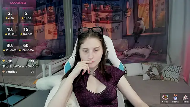 KiraDuvall live sex cam