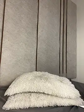 lilithdya live sex cam