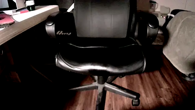 barecock222's cam snapshot