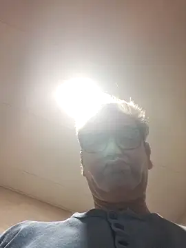 delfi6's cam snapshot