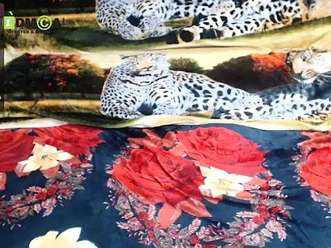 Queen_Sarah live sex cam