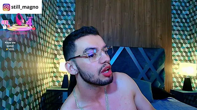 Michael_magno live sex cam