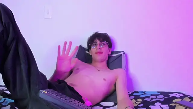 Dio__morningstar's cam snapshot