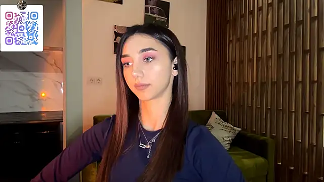 LinaMour live sex cam