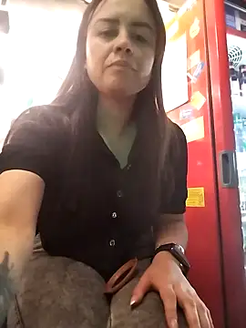 karlagiraldo198's cam snapshot