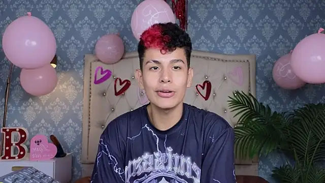 Blakee_Blossom's cam snapshot