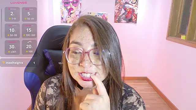 Mariehw_'s cam snapshot