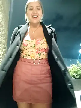 alana_69's cam snapshot