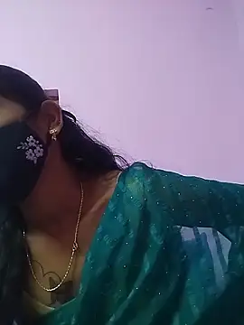 Tamil_Hot_RoyalQueen's cam snapshot