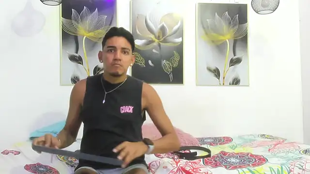 Red_Diamond_Guys live sex cam