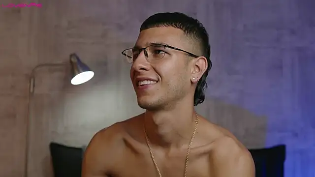 SymonPrince's cam snapshot