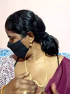 siri_tamiltelugu's cam snapshot