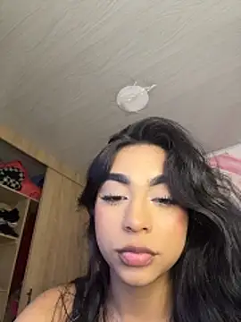 Katie_boss2's cam snapshot