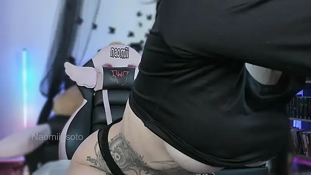 Naomii_Soto live sex cam