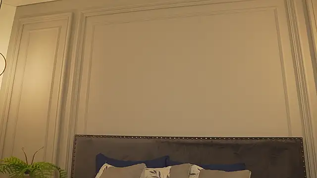 IrisBaker live sex cam