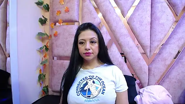 slut_anal_'s cam snapshot