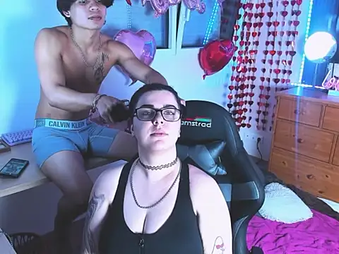 Seth_Molly's cam snapshot