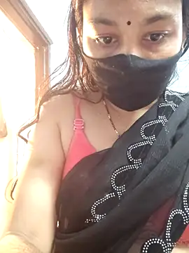 Saishaa's cam snapshot