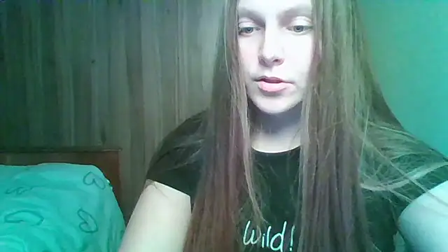 Evasapples's cam snapshot