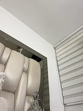 ALISSON_FOXXX1 live sex cam