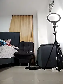 Monita_Med's cam snapshot