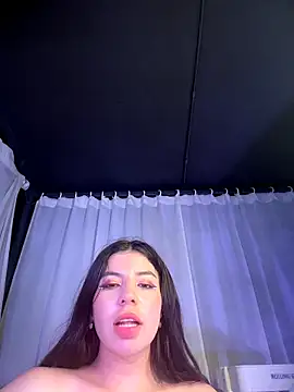 ShyDesireXXX live sex cam