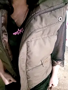 Girl-crazy1's cam snapshot