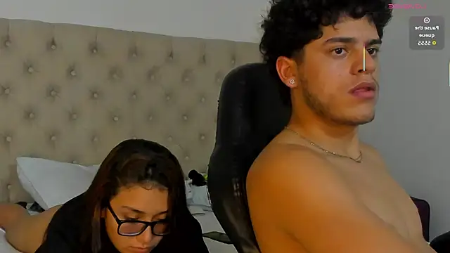 ElaAndNoxx's cam snapshot