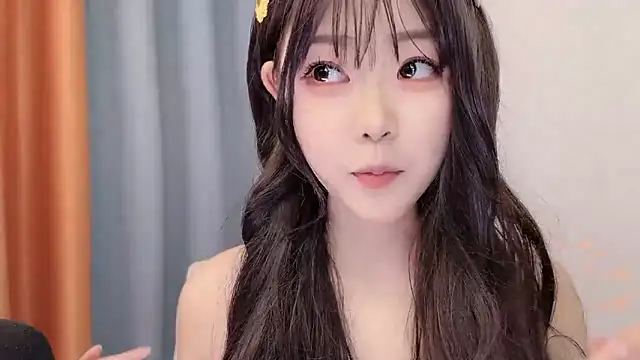 smalldaisy's cam snapshot