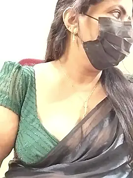 abinaya26's cam snapshot