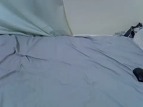 trickle_star's cam snapshot