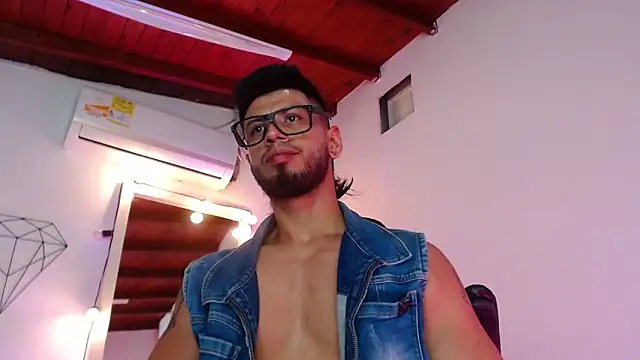 Colby_brown03 live sex cam