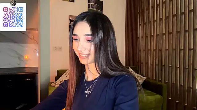 LinaMour's cam snapshot