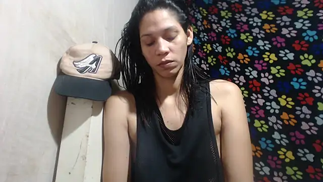 ELIZABET2-'s cam snapshot