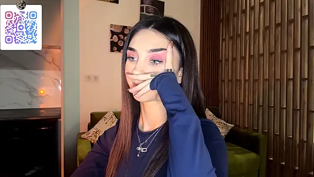 LinaMour's cam snapshot