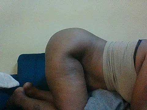 Juicylipss88's cam snapshot