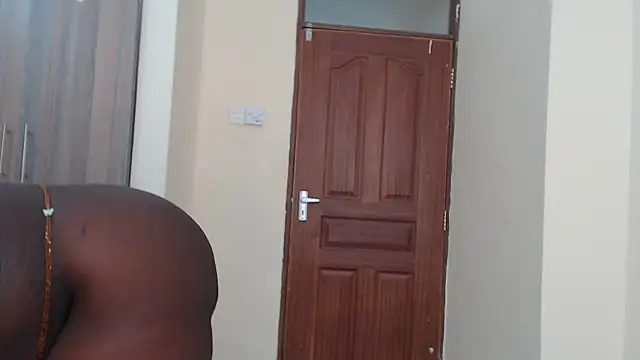 Ninna_bellah live sex cam