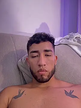 liam_bronw's cam snapshot