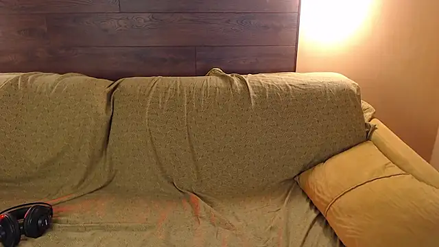 g1vememoney's cam snapshot