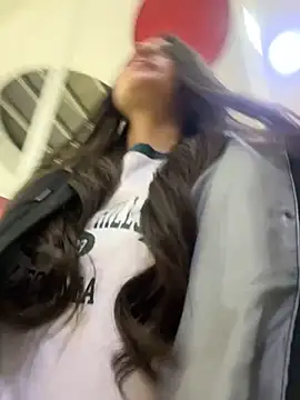 Isabella21_'s cam snapshot