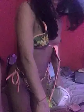 Kellye_hotTs live sex cam