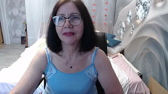 OlgaHottie live sex cam