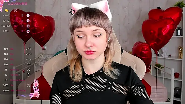 Tori_Cutie's cam snapshot