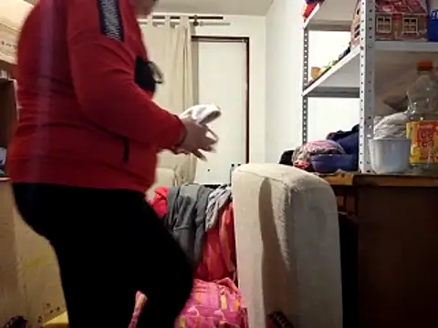 Samantha_Squirt@xh live sex cam