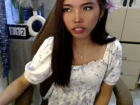 cutie_milker live sex cam