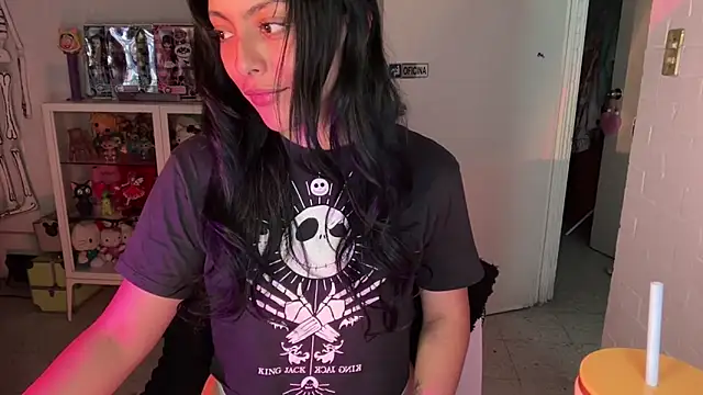 kaithra's cam snapshot