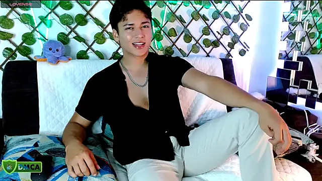 Liam_Chameliam live sex cam