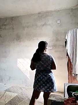 MaaliiiPonuTamil live sex cam