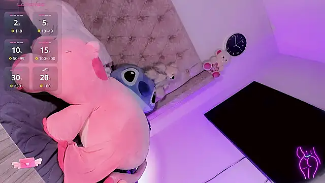 Kiick-Asss live sex cam